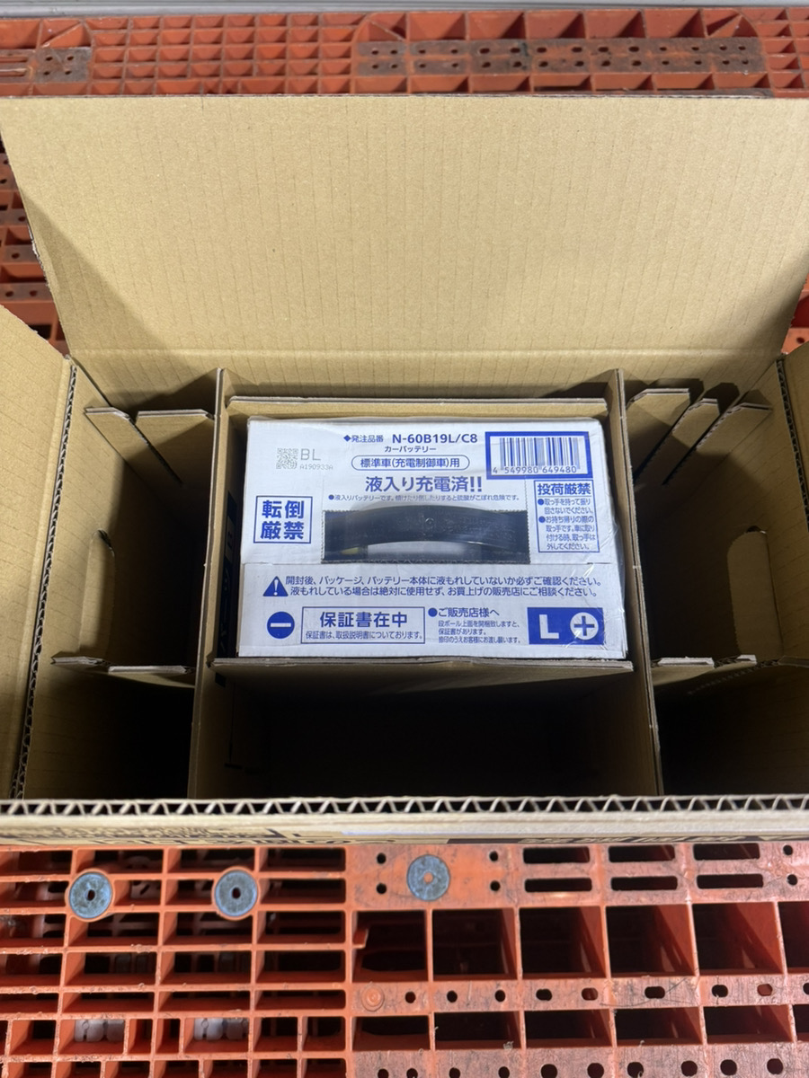 開封直後のPanasonic caos N-60B19L/C8の梱包状態